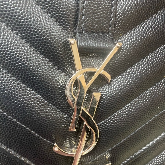Ysl monogram large size - Picture 6 of 10